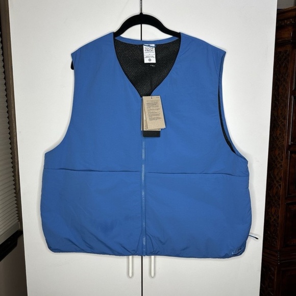 Nike Sportswear Tech Pack Therma-Fit ADV Vest Blue Size Large FQ3863-402 NEW - Picture 1 of 5